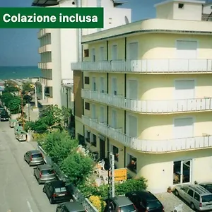 *** Hotel Rivamare Italia