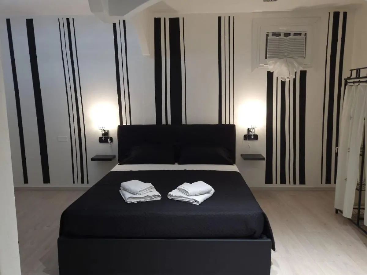 Bed & Breakfast Come Per Incanto Rooms Bosa